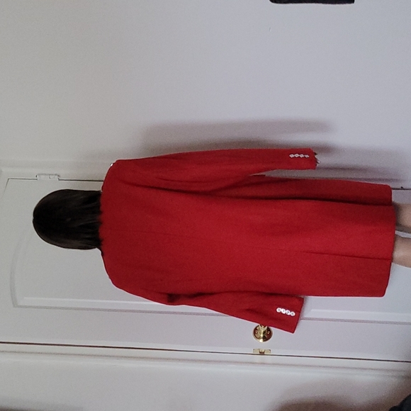 Michael Kors Red Double-breasted coat. Like new only worn once. Statement coat! - Picture 5 of 7